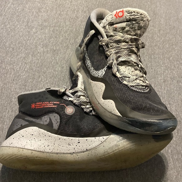 kevin Durant Other - Kevin Durant size 10 men’s Nike